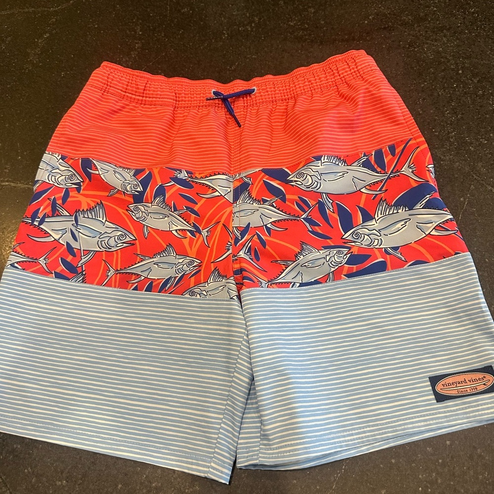 🎉 Clearance Sale! Vineyard Vines Boys Fish Print Swim Trunks, Large